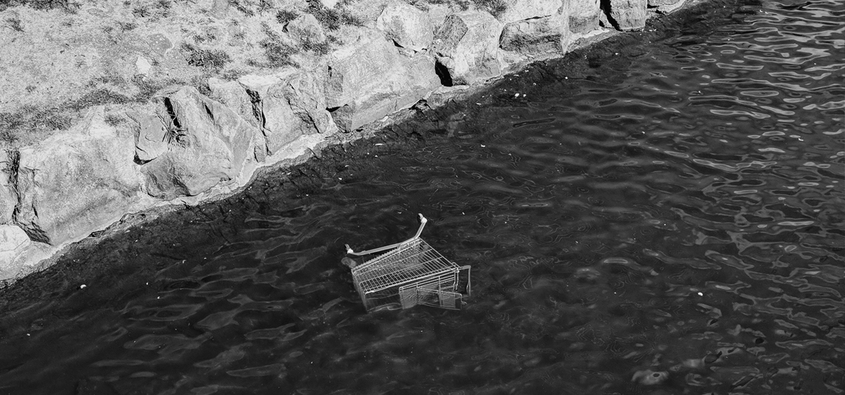 Incentivizing Lake and River Cleanups